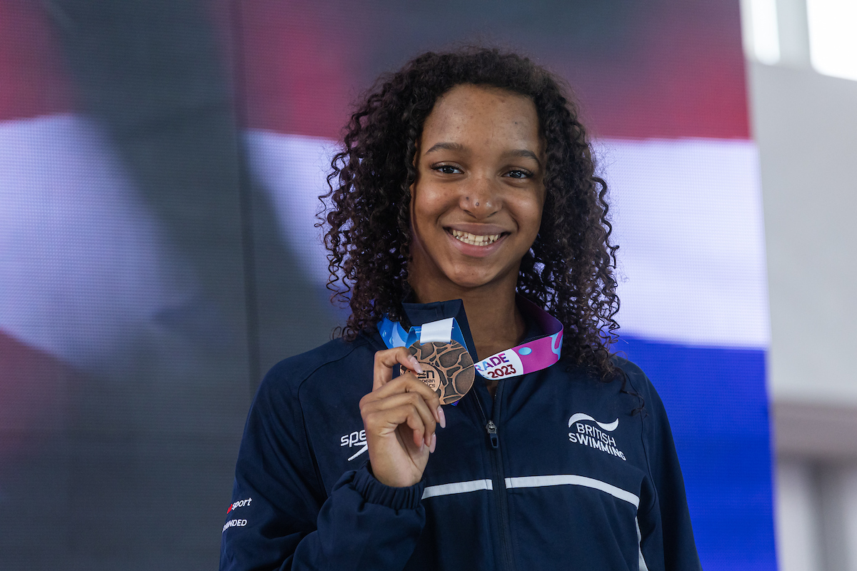 Women's 50m freestyle medal ceremony