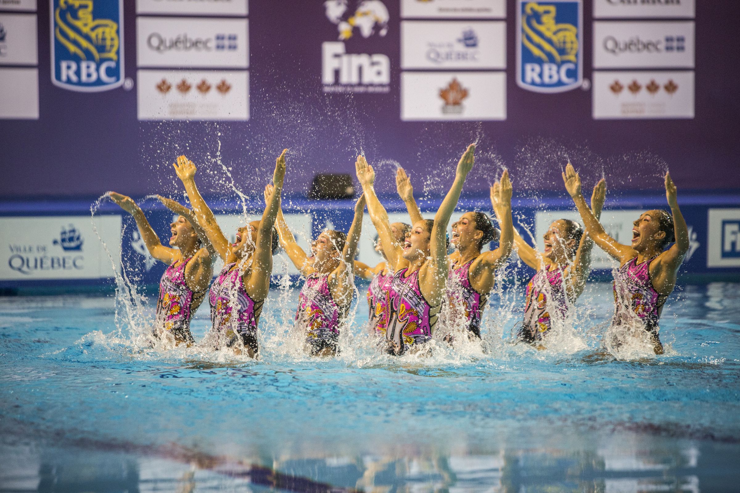 China, Ukraine Shine in Day Two of FINA Synchronized Swimming World Cup