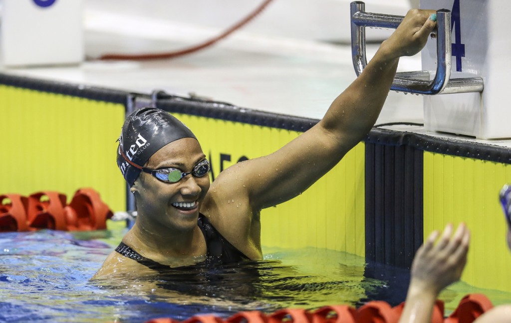 Gabrielle Fa'amausili celebrates a Junior PanPac qualifying time in the 100m backstroke during the Swimming NZ, National Age Group Championships, Wellington Regional Aquatic Centre, Kilbirnie, Wellington, Tuesday 19 April 2016. Photo: Simon Watts/www.bwmedia.co.nz