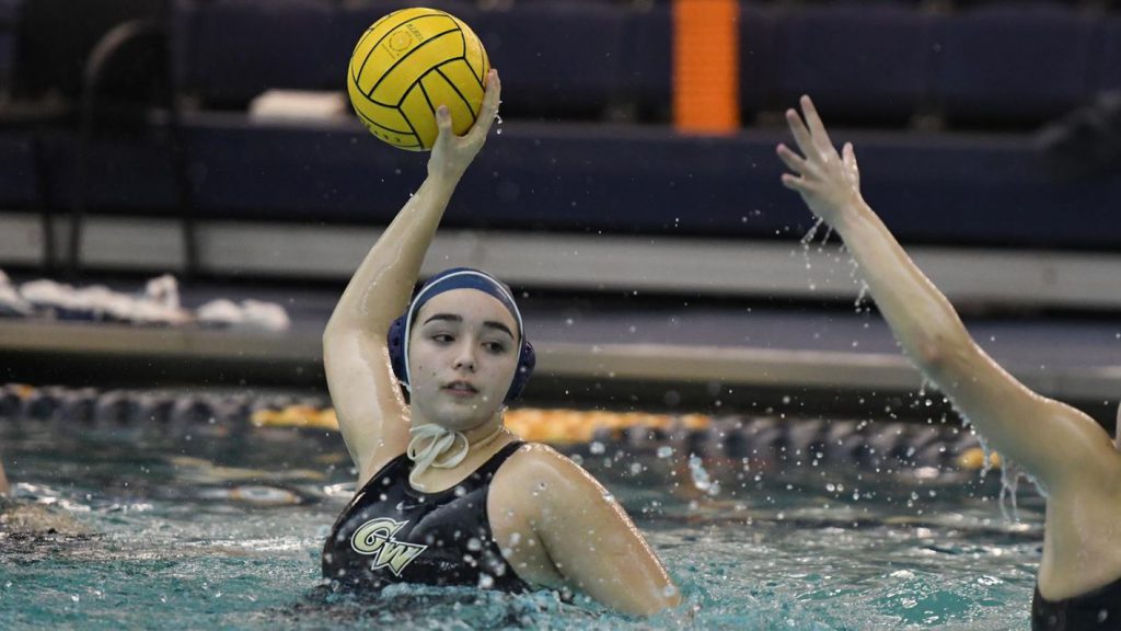 george-washington-water-polo-juliette_belanger